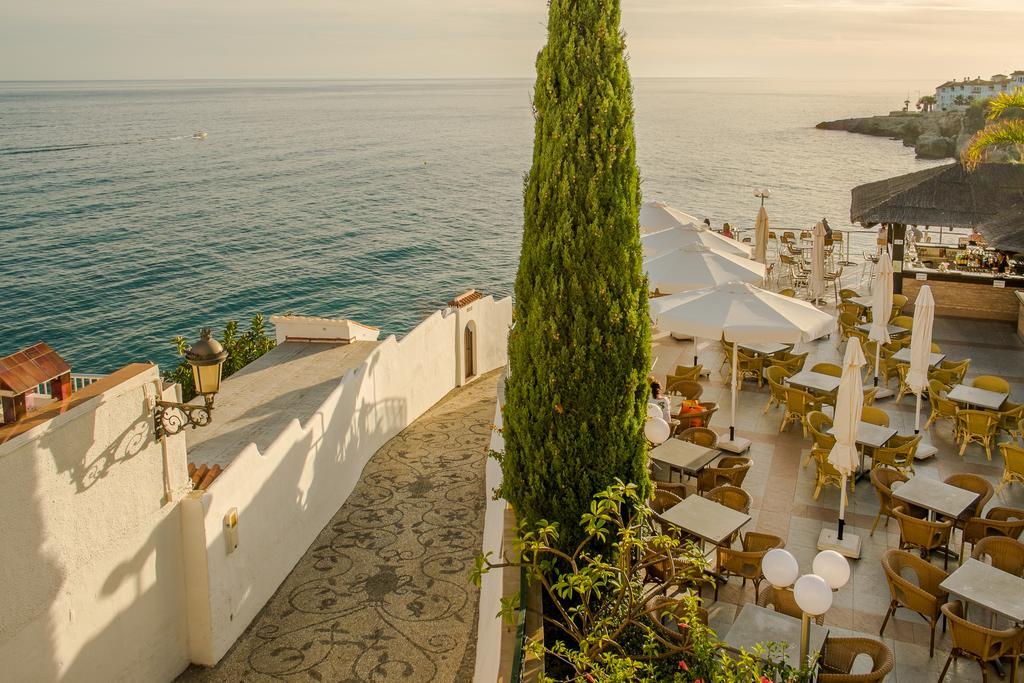 Toboso Apar - Turis Hotel Nerja Exterior photo